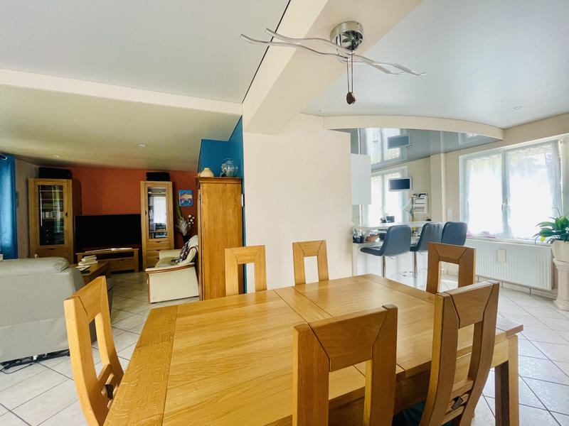 Maison - 160 m² - 6 pièces