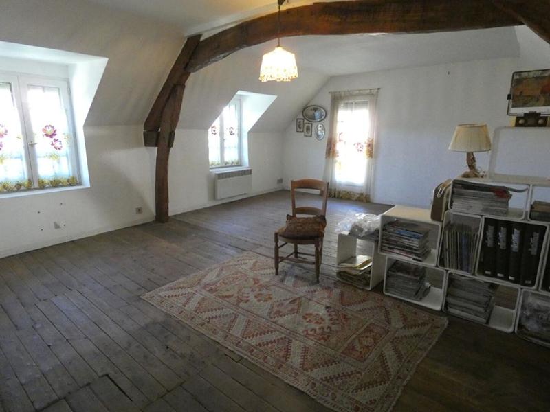 Maison - 220 m² - 7 pièces