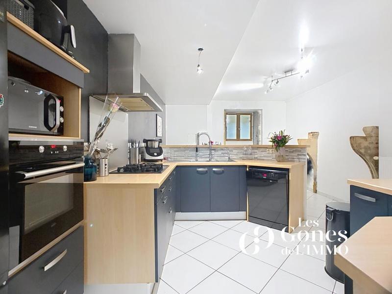 Maison de village - 175 m² - 6 pièces