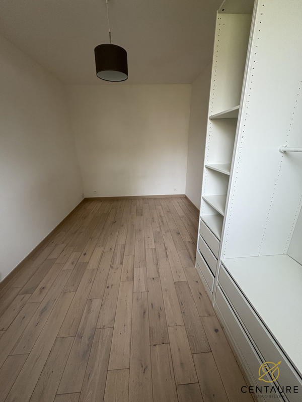 Appartement - 185 m² - 5 pièces