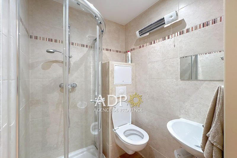 Local commercial - 27 m²