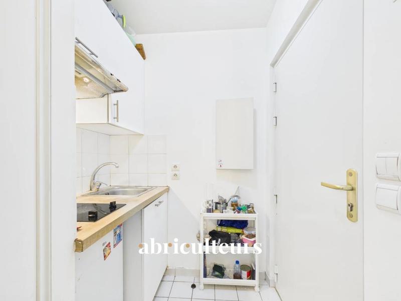 Appartement ancien - 17 m² - 1 pièce