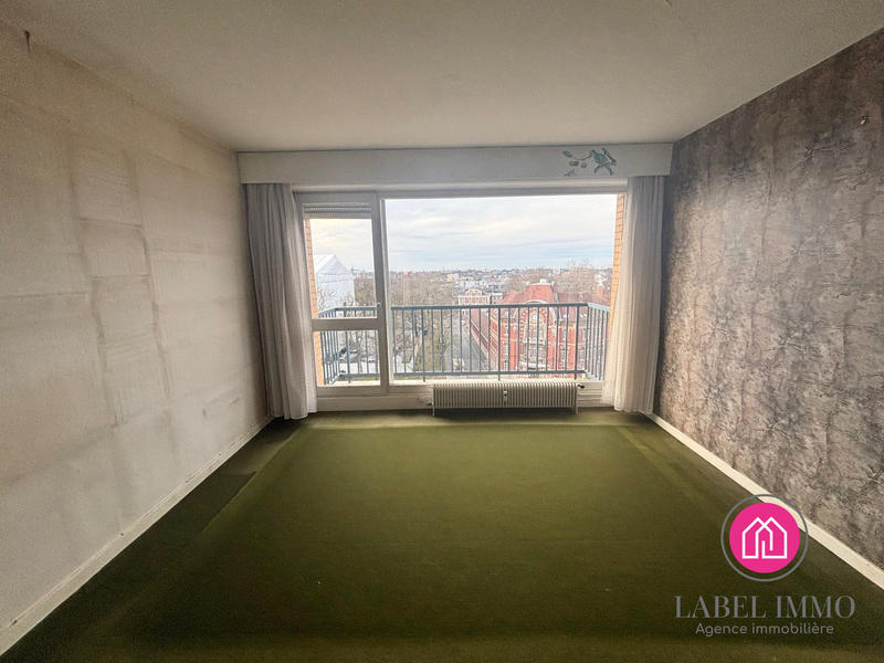 Appartement - 100 m² - 6 pièces