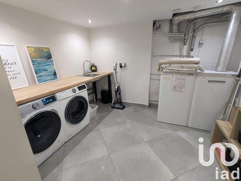 Maison - 180 m² - 6 pièces