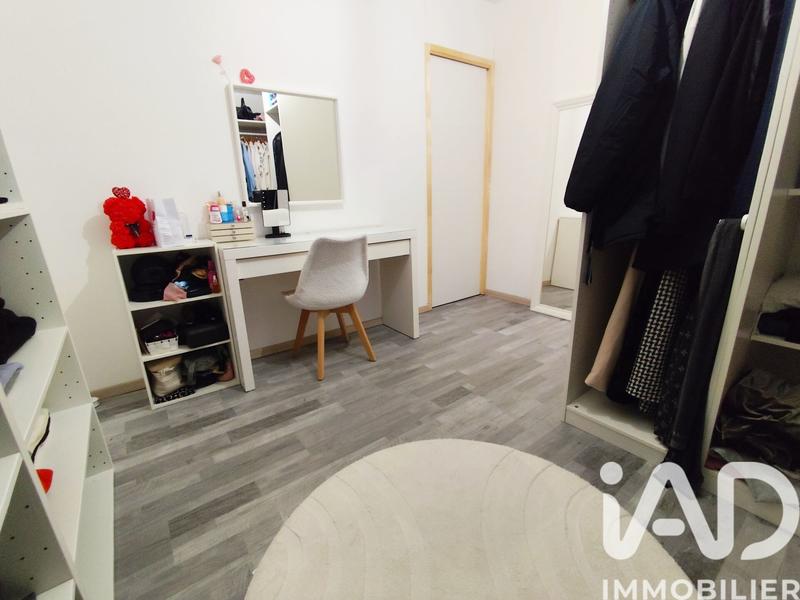 Maison - 111 m² - 6 pièces