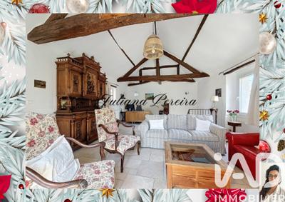 Maison - 205 m² - 9 pièces