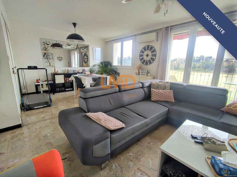 Appartement - 70 m² - 4 pièces