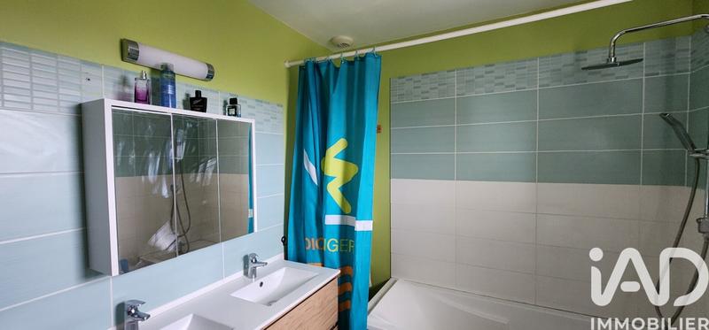 Maison - 121 m² - 6 pièces