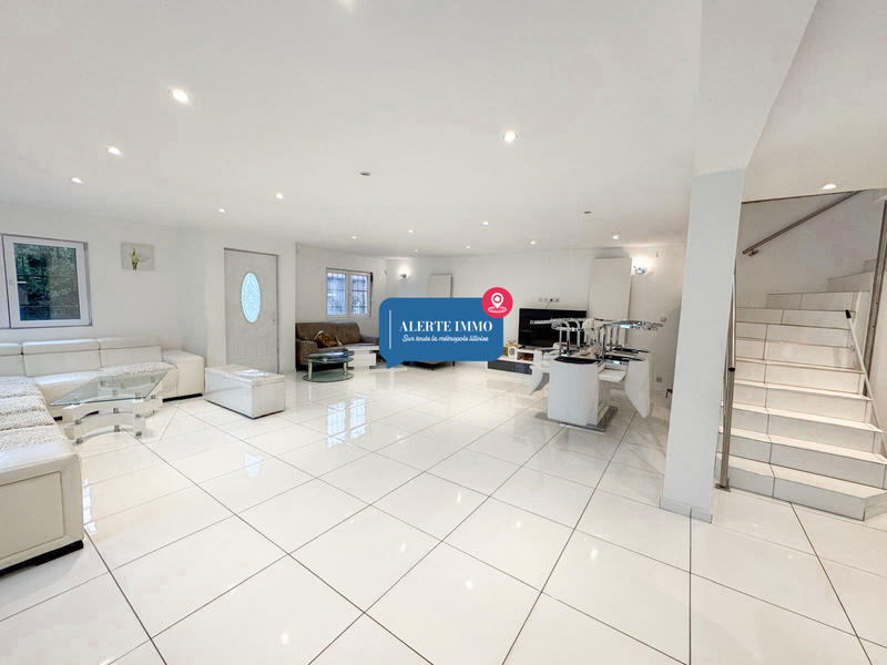 Maison - 125 m² - 4 pièces