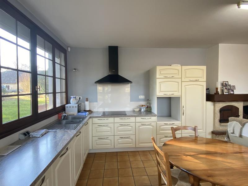 Maison - 400 m² - 12 pièces