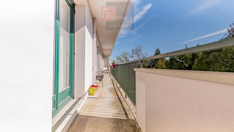 Appartement - 156 m² - 6 pièces