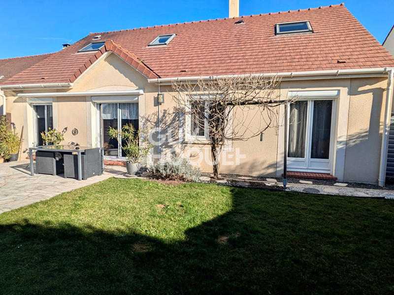 Maison - 139 m² - 7 pièces