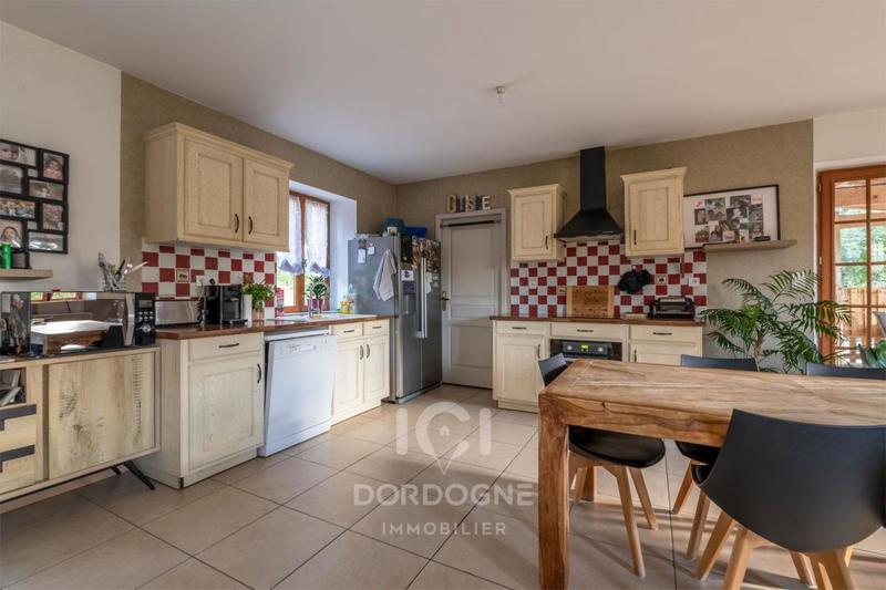 Maison en pierre - 130 m² - 4 pièces