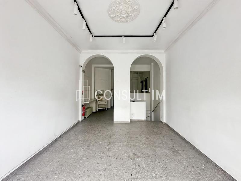 Local commercial - 84 m²