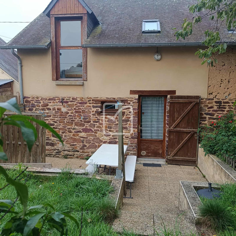 Propriété - 185 m² - 8 pièces