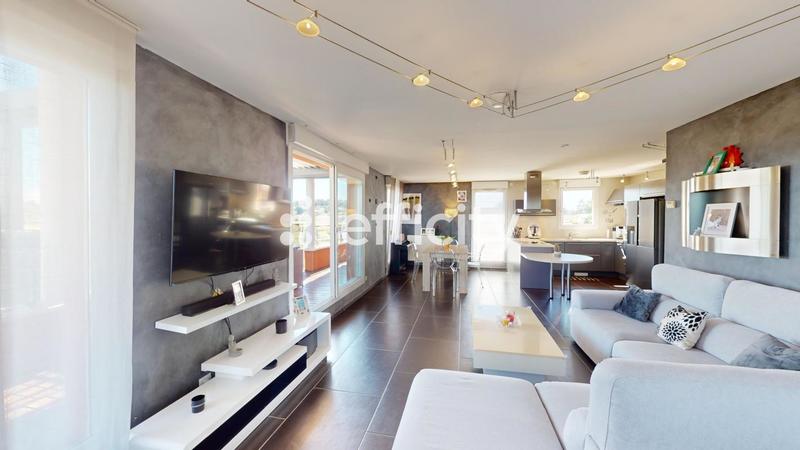 Appartement - 108 m² - 5 pièces