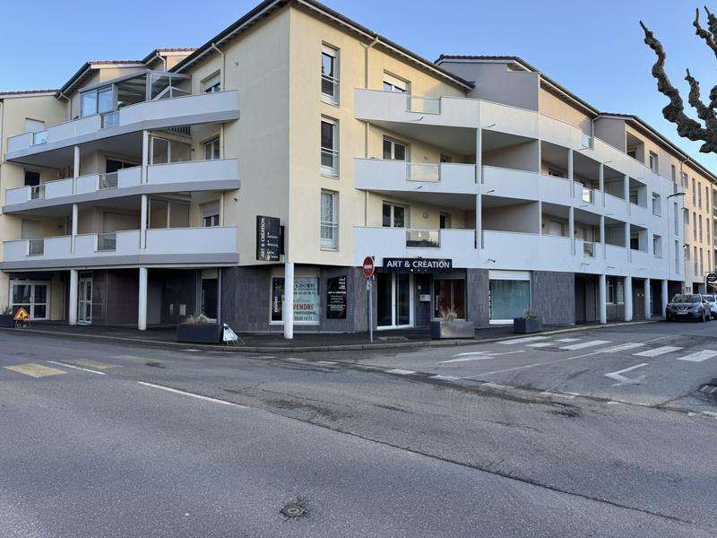 Local commercial - 121 m²