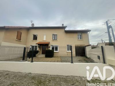 Maison - 90 m² - 4 pièces