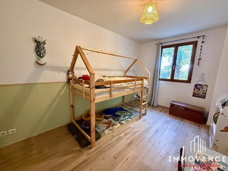 Maison - 106 m² - 5 pièces