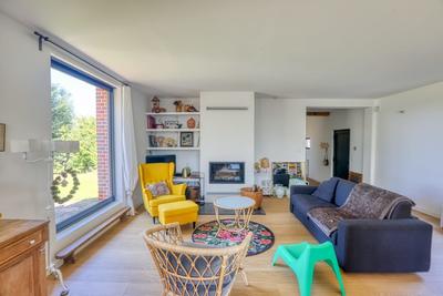 Maison - 185 m² - 7 pièces