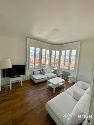 Appartement - 91 m² - 5 pièces