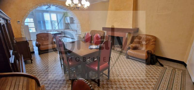 Maison - 143 m² - 6 pièces