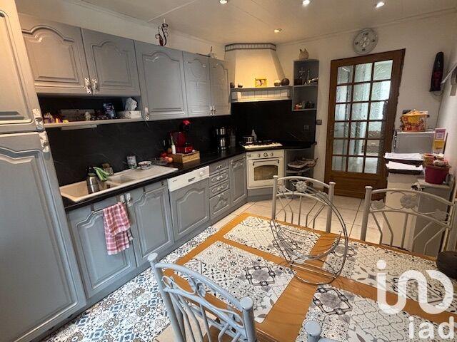 Maison de village - 130 m² - 5 pièces