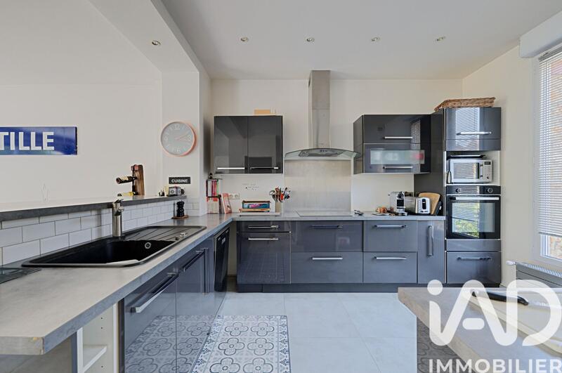 Maison - 149 m² - 6 pièces