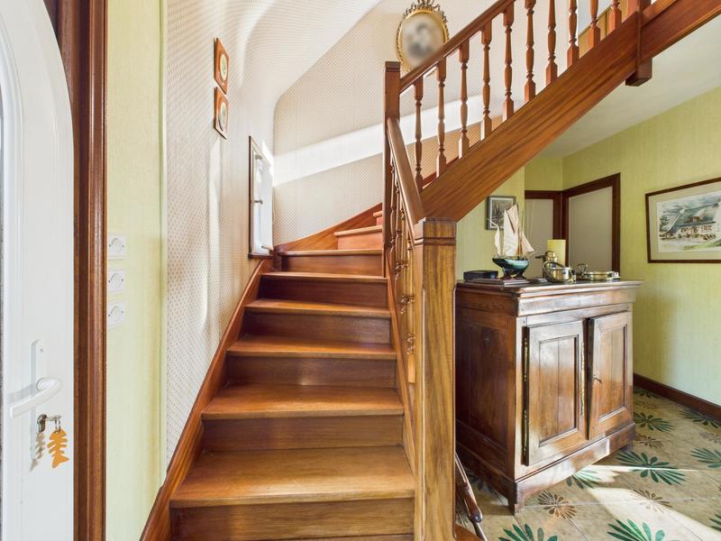 Maison - 165 m² - 5 pièces