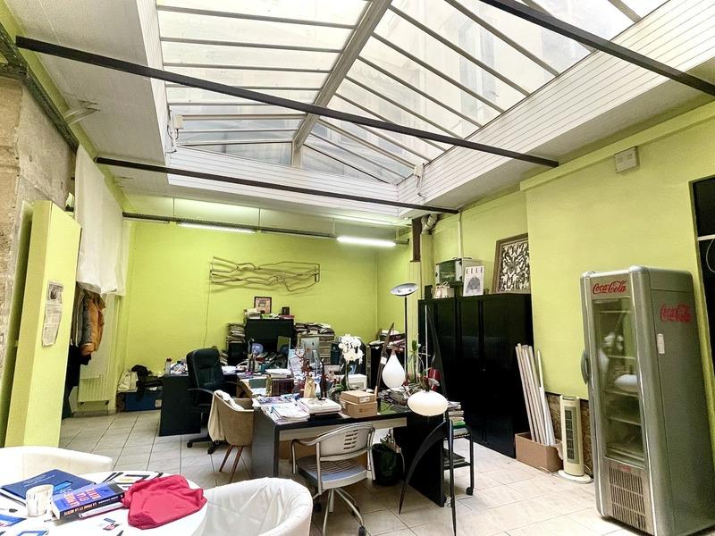 Loft - 241 m² - 2 pièces