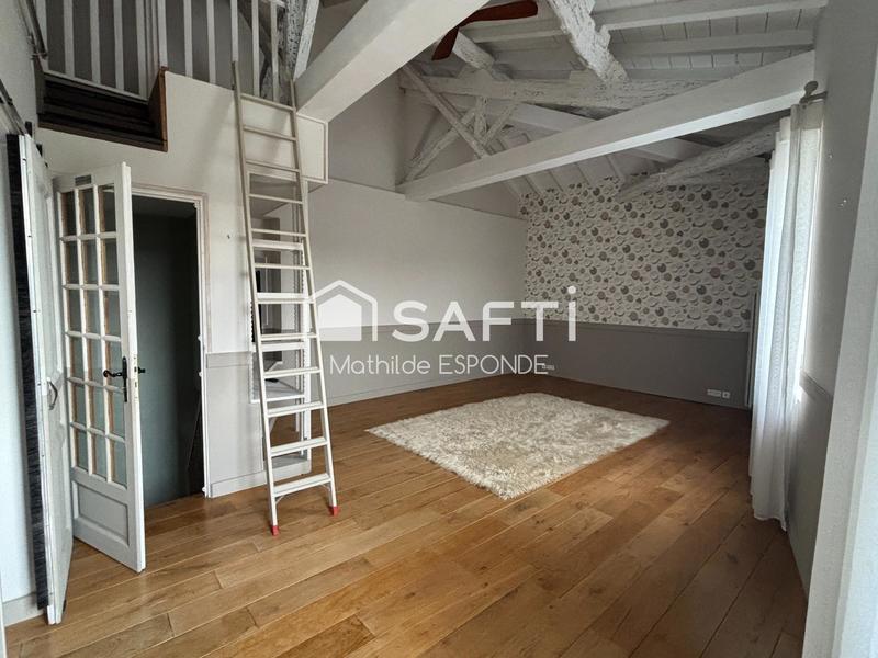 Maison - 158 m² - 6 pièces