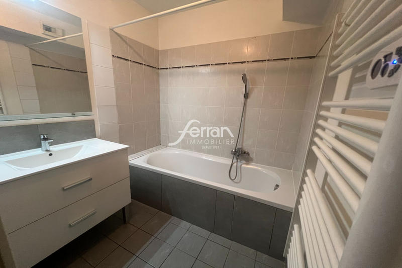 Appartement - 69 m² - 3 pièces