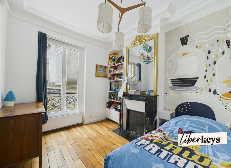 Appartement bourgeois - 108 m² - 6 pièces