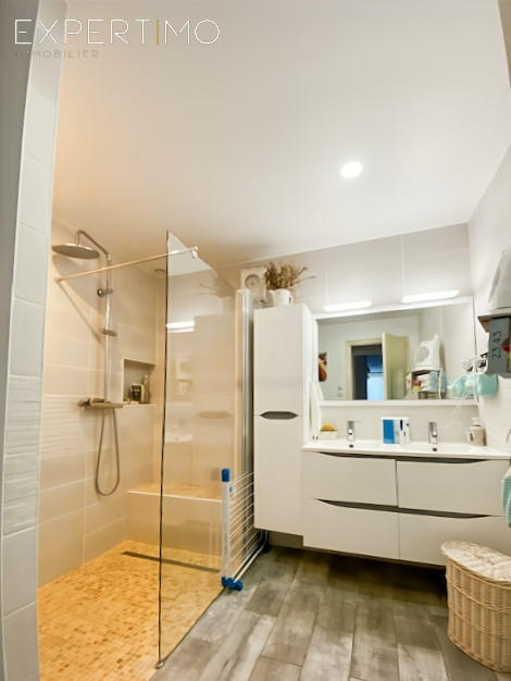 Maison - 77 m² - 3 pièces