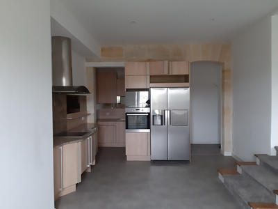 Appartement - 129 m² - 2 pièces