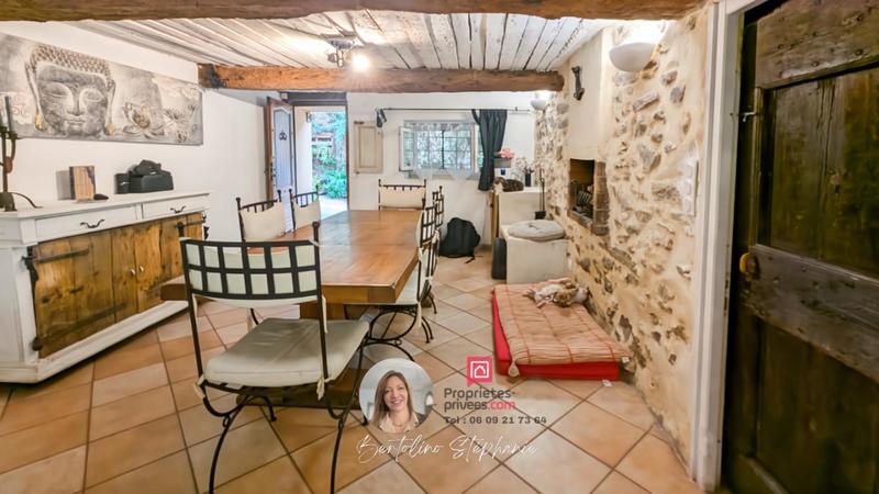 Maison - 98 m² - 4 pièces