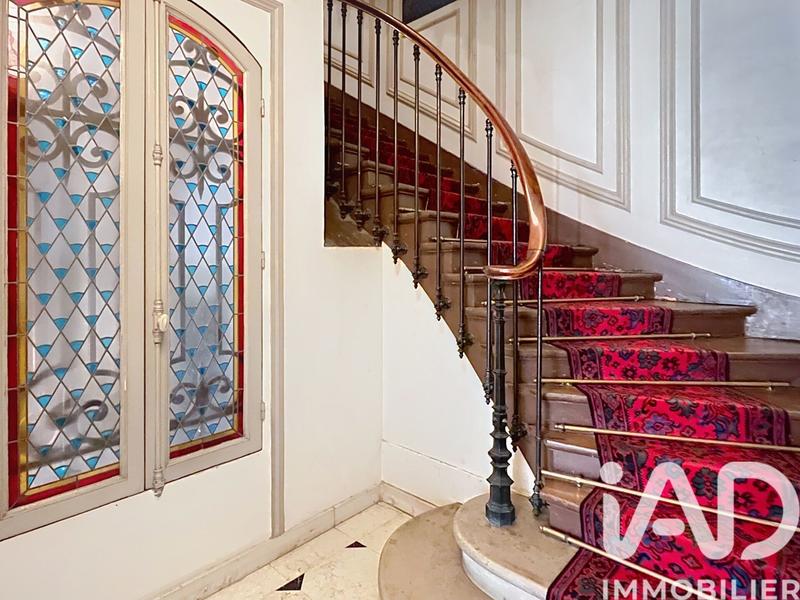 Appartement - 206 m² - 7 pièces