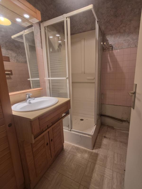 Appartement - 97 m² - 5 pièces