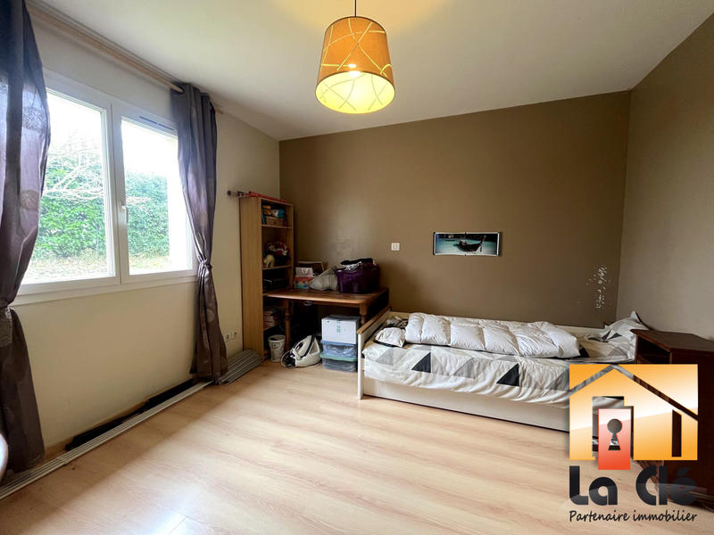 Maison contemporaine - 199 m² - 7 pièces