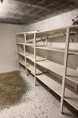 Parking / Garage - 17 m²