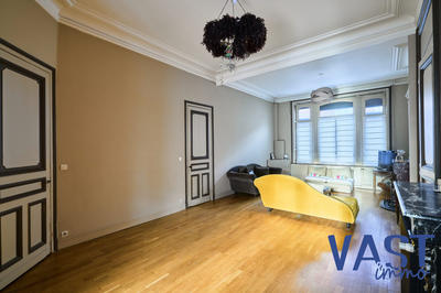 Maison - 183 m² - 6 pièces