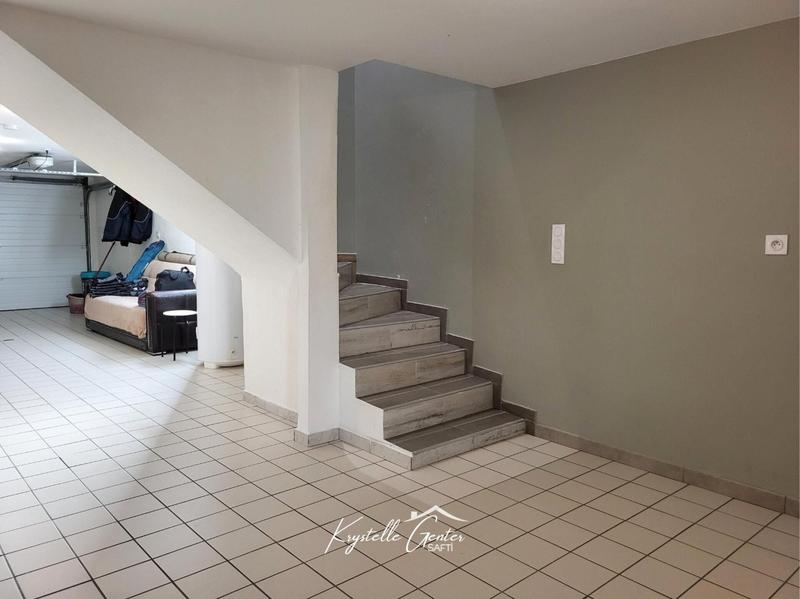 Maison - 130 m² - 7 pièces