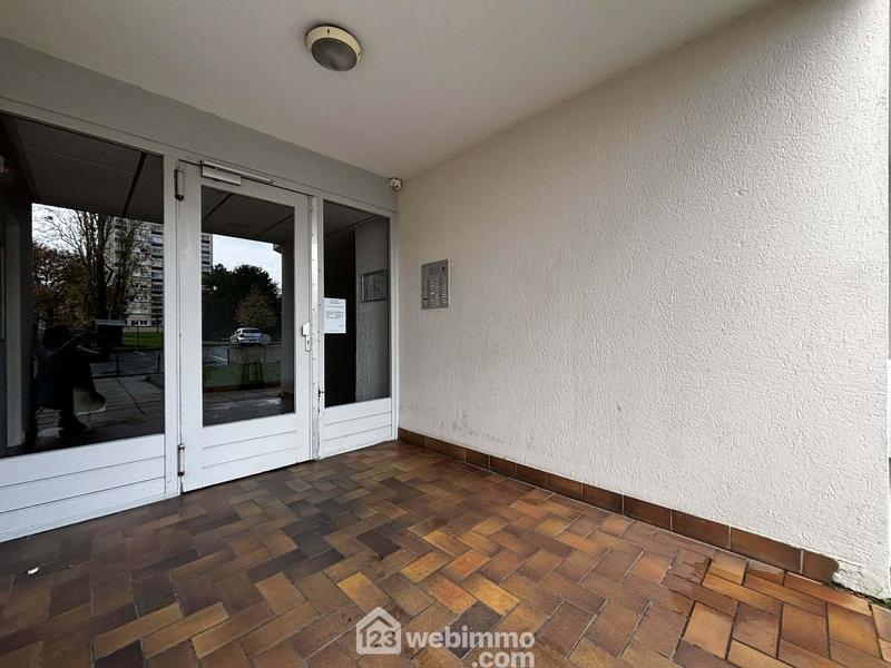 Appartement - 70 m² - 3 pièces