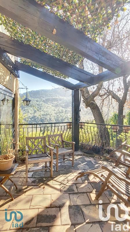 Maison - 158 m² - 4 pièces