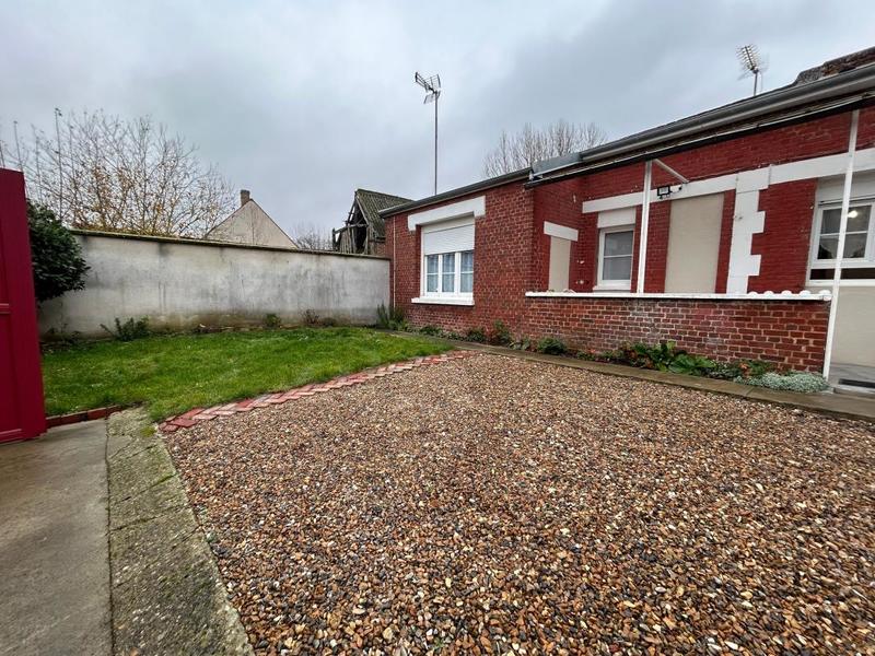 Maison - 85 m² - 3 pièces