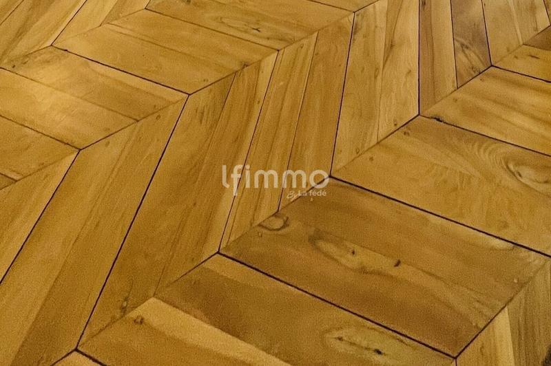 Appartement - 176 m² - 6 pièces