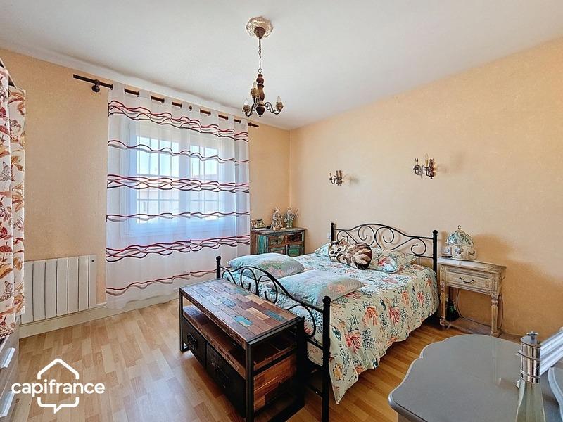 Maison - 226 m² - 8 pièces