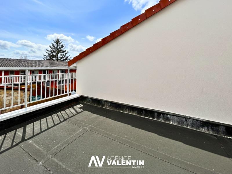 Maison - 92 m² - 4 pièces