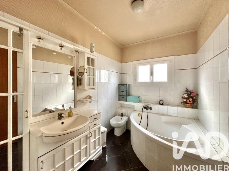 Maison - 119 m² - 6 pièces