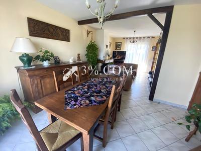 Maison - 103 m² - 4 pièces